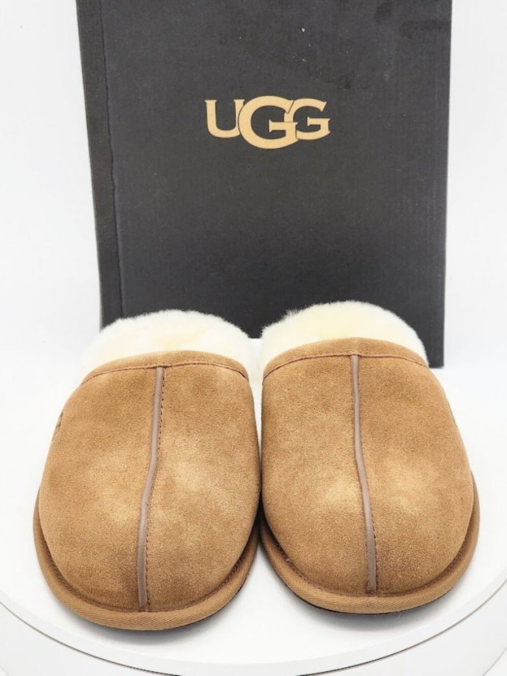 UGG Scuff Slippers Men’s Size 10 Chestnut Suede Shearling Lined - Picture 2 of 11